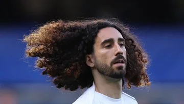 Cucurella Siap Lakukan 'Pekerjaan Kotor' untuk Vinicius di Madrid