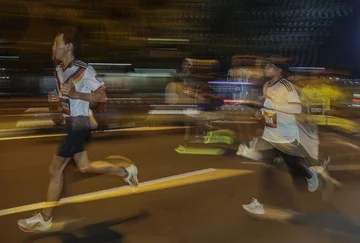 Moloku Night Fun Run 5K Ternate Semarakkan Semangat Piala Dunia 2026