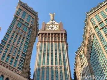 Fakta Menarik Zamzam Tower di Makkah, Bukan Cuma Jam Raksasa