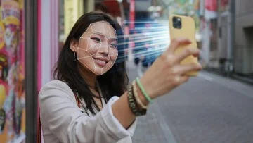 Registrasi SIM Card Biometrik: Lebih dari Sekadar Tekan Kejahatan Digital