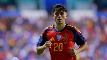 Pedri Siap Berjuang Keras di Lini Tengah Duel Portugal vs Spanyol
