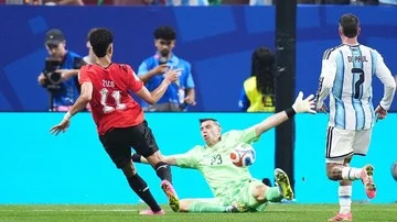 Eks Wasit EPL Sebut Gol Mesir ke Gawang Argentina Seharusnya Sah