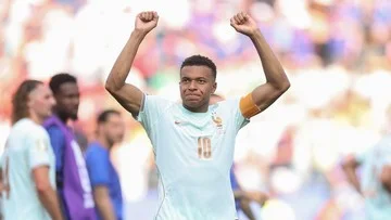 Kylian Mbappe Bangkit dari Gagal Penalti Jadi Bintang Kemenangan Prancis