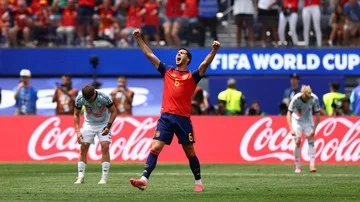 Mikel Merino Kembali Jadi Pahlawan Spanyol, Dipuji Selangit