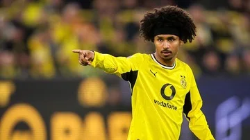 Barcelona dan Dortmund Sepakati Transfer Karim Adeyemi