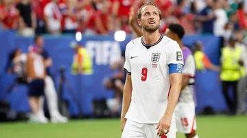 Dua Langkah Tersisa untuk Inggris Menjadi Juara Dunia
