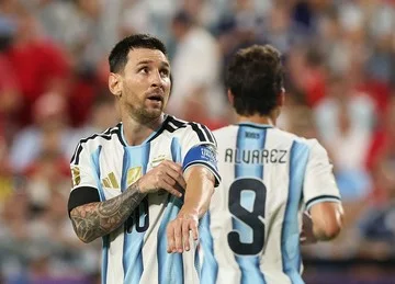 Messi Akui Lelah Setelah Laga Ekstra Waktu, Tapi Nikmati Perjuangan Argentina