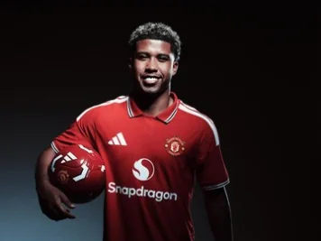 Manchester United Resmi Rekrut Andrey Santos dari Chelsea