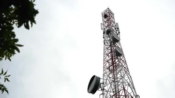 Perubahan Spektrum Frekuensi Operator Seluler: Telkomsel, XLSmart, dan Indosat