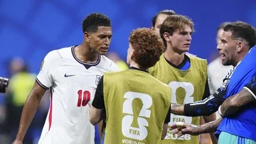 Emosi Jude Bellingham Usai Inggris Kalah dari Argentina, Tempeleng Valentin Barco
