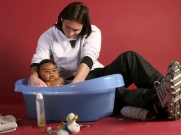 UNICEF: Messi dan Lamine Yamal Buktikan Foto Mandi Bayi Itu Nyata