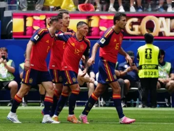 Prediksi Spanyol vs Argentina: Eks Bek Chelsea Yakin La Furia Roja Menang 4-0