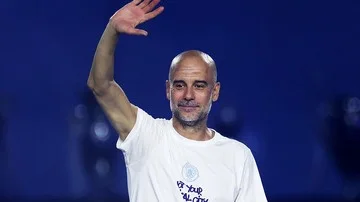 Guardiola Bertemu FIGC, Isyaratkan Minat Latih Timnas Italia