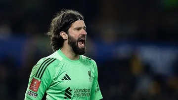 Alisson Diharapkan Jadi Panutan di Ruang Ganti Liverpool