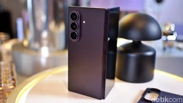 Samsung Galaxy Z Fold8 Ultra Resmi: Lebih Tipis, Kamera 200 MP, Harga Mulai Rp 32,5 Juta
