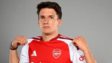 Christos Tzolis Tak Sangka Bisa Gabung Arsenal