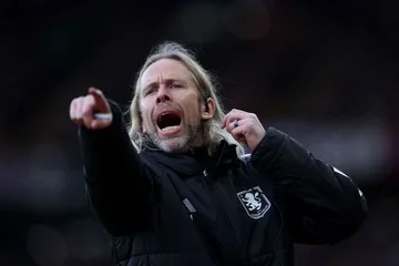 Chelsea Rekrut Spesialis Bola Mati Austin MacPhee dari Aston Villa