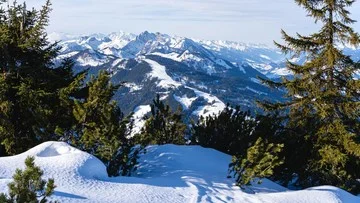 Swiss Bangun Terowongan Raksasa demi Selamatkan Pegunungan Alpen