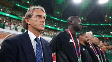 Maldini Mundur dari FIGC, Mancini Kandidat Pelatih Italia