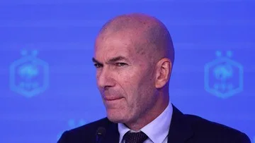 Zidane Tolak Tawaran Banyak Klub demi Timnas Prancis