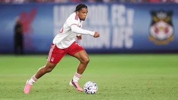 Rio Ngumoha Pukau Andoni Iraola di Pramusim Liverpool