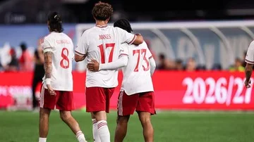 Ribut-ribut Pemain Liverpool di Laga Pramusim Jadi Viral