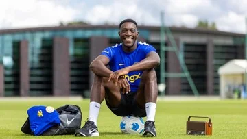 Danny Welbeck Resmi Gabung Chelsea dengan Kontrak Dua Tahun