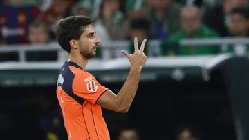 Ferran Torres Incar PSG, Barcelona Buka Peluang Negosiasi