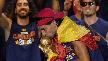 Ferran Torres Mau Bertahan di Barcelona Asalkan Syarat Ini Dipenuhi