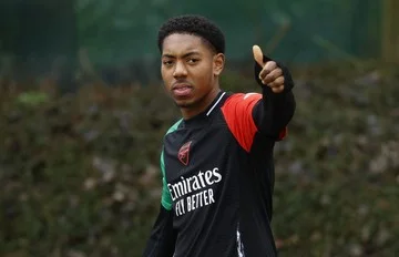 Tiga Kandidat Bek Kiri Baru Manchester United, Ada Bintang Muda Arsenal