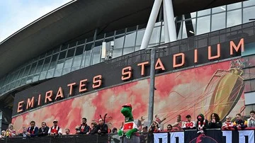Emirates Perpanjang Sponsor Hingga 2033, Arsenal Raih Dana Lebih Besar