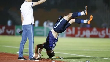 Nader Mohammadi, Pemain yang Cetak Assist dari Salto Lemparan ke Dalam