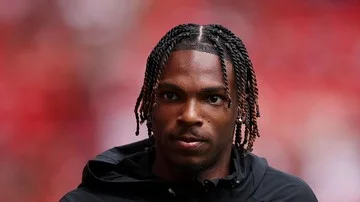Liverpool Nantikan Debut Jeremy Jacquet, Iraola Beri Sinyal Laga Berikutnya