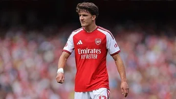 Christos Tzolis Tunjukkan Performa Menjanjikan di Laga Pramusim Arsenal