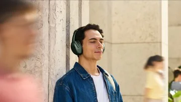 JBL Tour ONE M3 dan Tour PRO 3 Terima Pembaruan OTA, Ini Peningkatannya