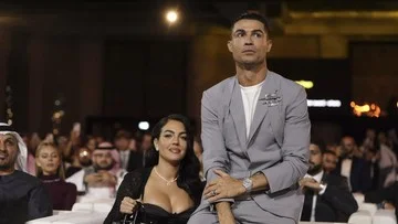Cristiano Ronaldo dan Georgina Rodriguez Diduga Resmi Menikah Usai Pamer Cincin