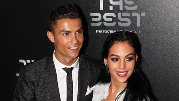 Cristiano Ronaldo dan Georgina Rodriguez Resmi Menikah Setelah 10 Tahun Bersama