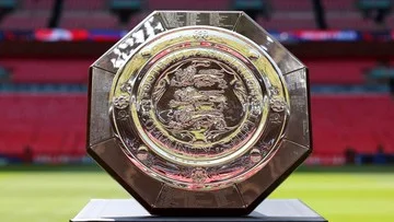 Perbandingan Koleksi Gelar Community Shield Arsenal dan Man City