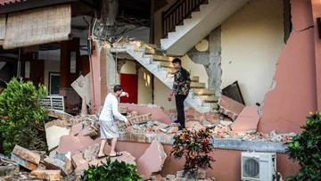 Gempa M 7,7 Flores Rusak 200 BTS Seluler di Sepuluh Kabupaten