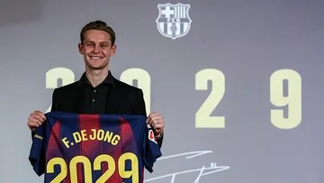 Frenkie de Jong Murka Diterpa Rumor Buruk di Barcelona dan Siap Konfrontasi