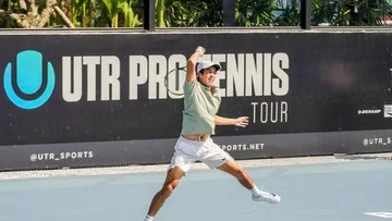 Aksi Petenis Tuan Rumah di UTR PTT Men's World Tennis Championship 2026