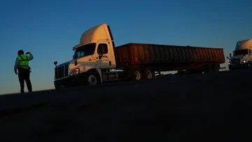 Komplotan Pencuri Perangkat Data Center AI Sengaja Tabrak Mobil Pengawal di Jalanan