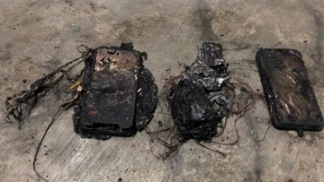 Waspadai Ciri HP dan Laptop Mau Meledak Serta Tanda Bahaya Baterai