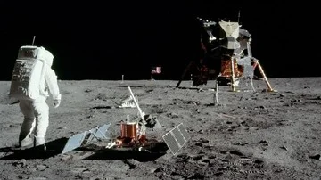Misteri Luar Angkasa Gelap Terpecahkan Lewat Teori Astronomi