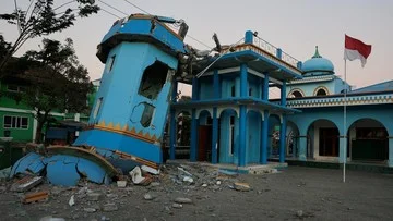 Telkomsat Bantu Komunikasi Pascagempa NTT Lewat 17 Titik Internet Satelit