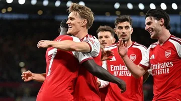 Arsenal Bungkam Coventry City Tiga Gol Tanpa Balas di Emirates
