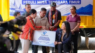 Dukung Pemulihan Gempa NTT, Komdigi Salurkan Puluhan Unit Starlink
