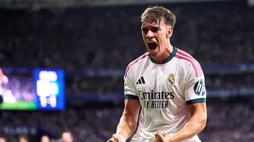 Real Madrid Bungkam Espanyol Berkat Aksi Dramatis Carlos Espi