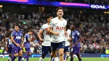 Tottenham Hotspur Menang Telak, Newcastle Susah Payah di Carabao Cup