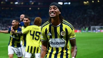 Fenerbahce Kembali ke Liga Champions Setelah 18 Tahun Menanti
